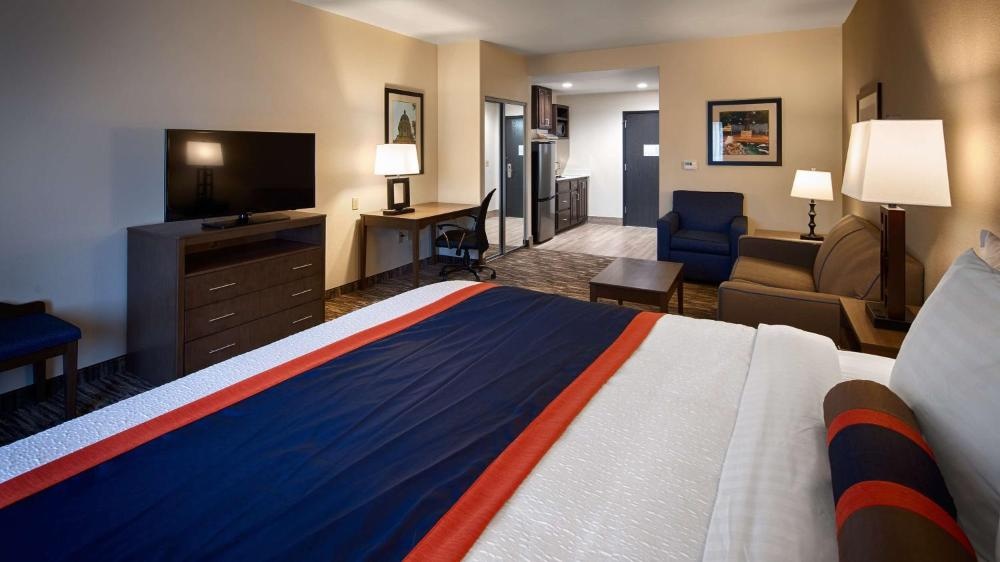 Best Western Plus Ardmore Inn & Suites